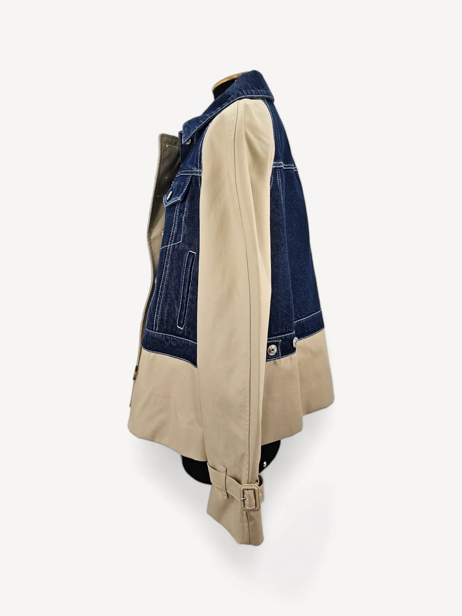 Casaco Burberry Jeans e Alfaiataria