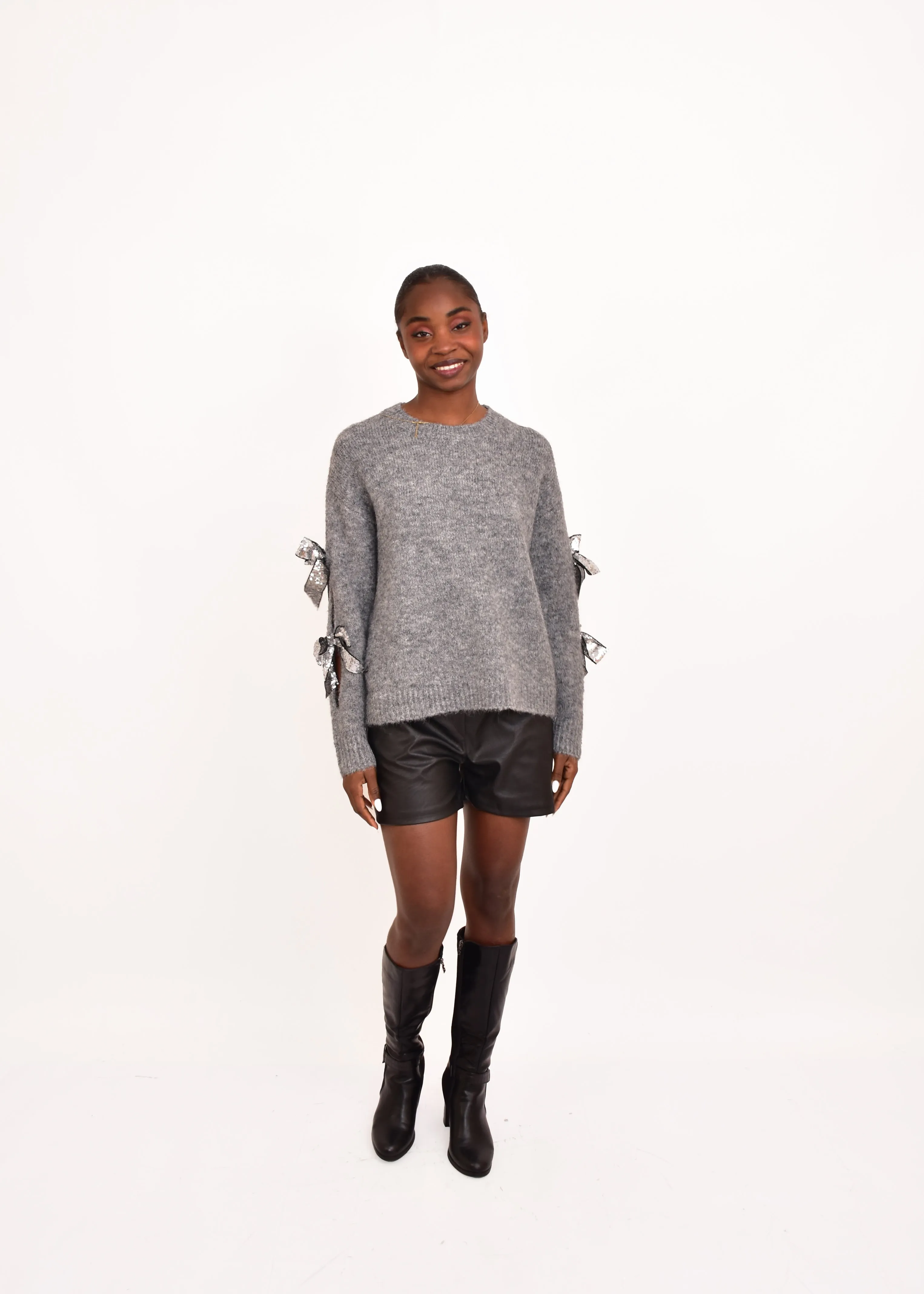 JERSEY LAZOS-GRIS