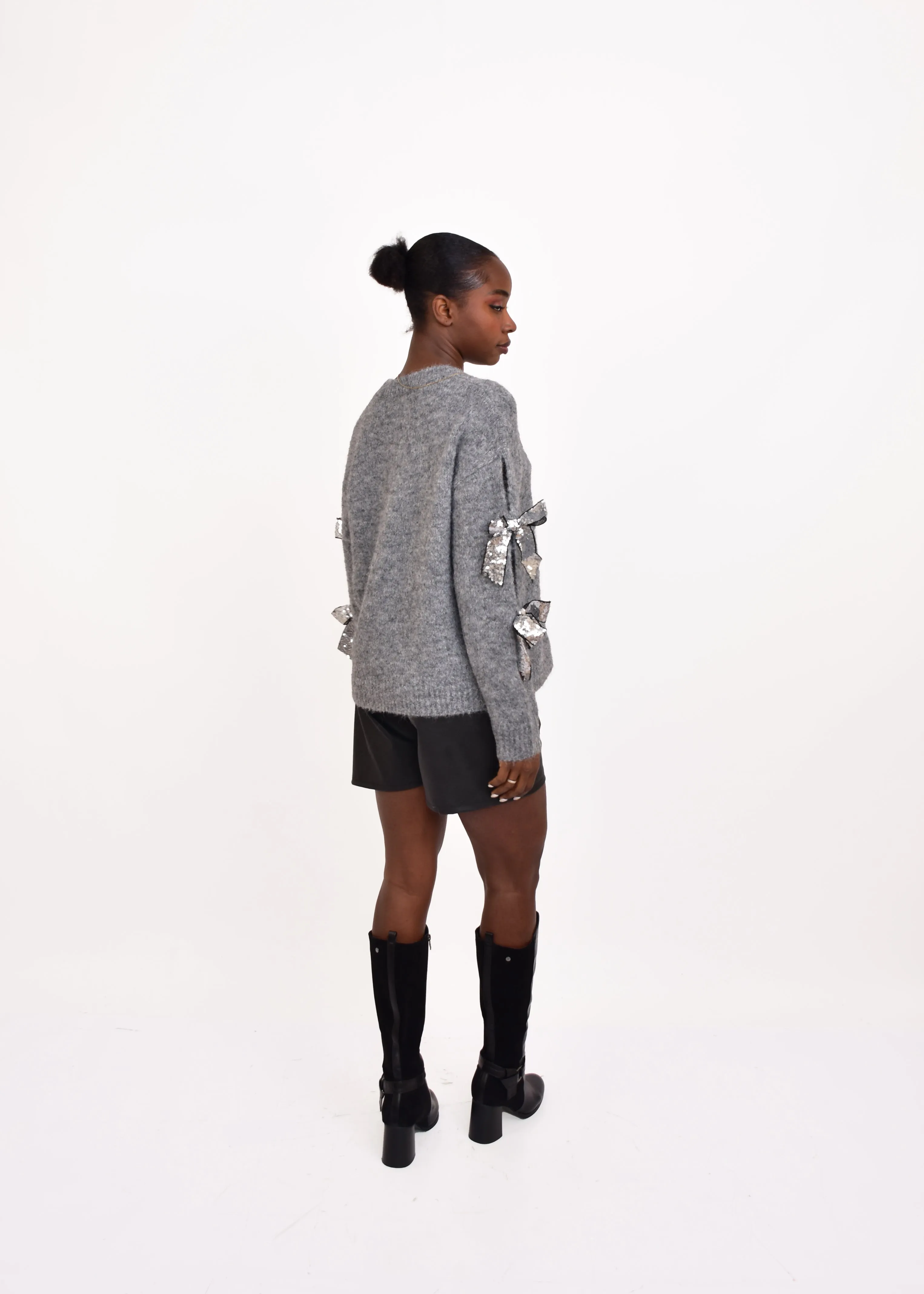 JERSEY LAZOS-GRIS
