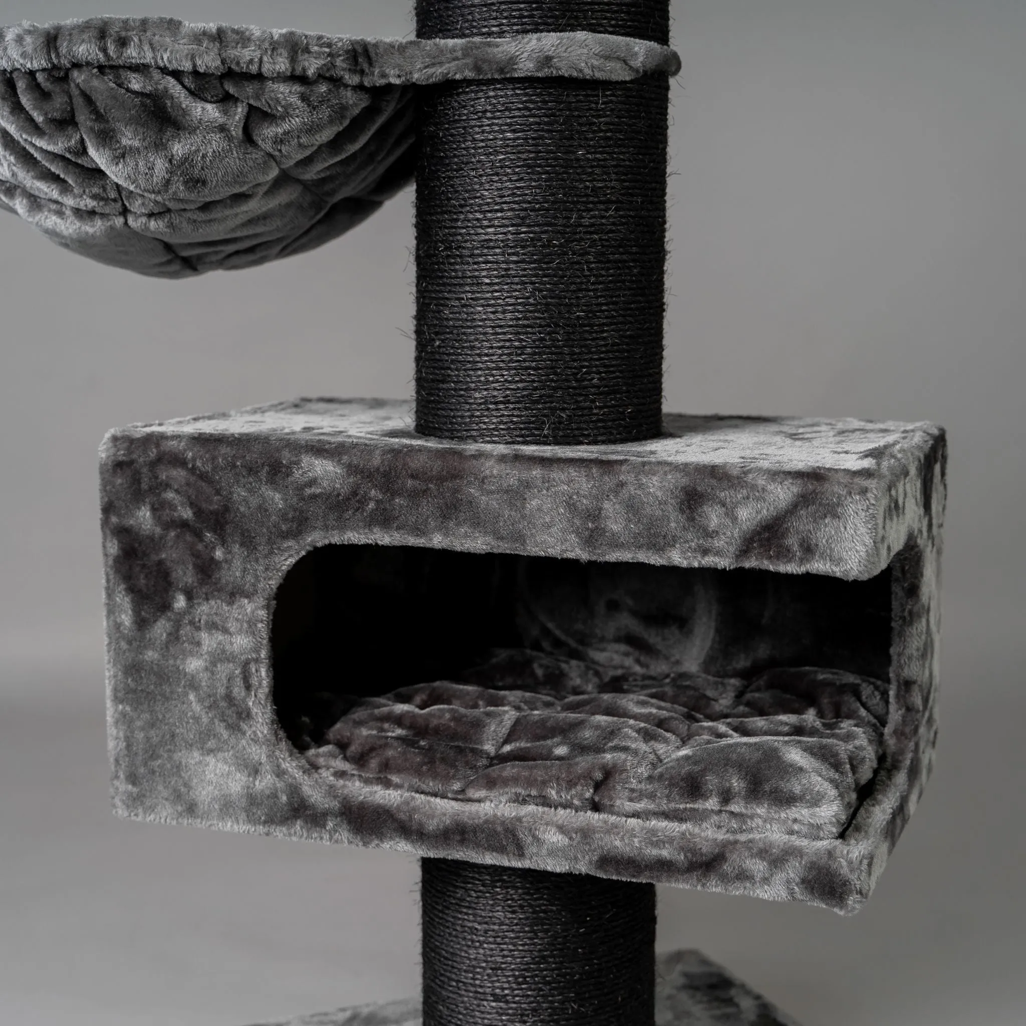 Royalty Retreat Blackline Gris Oscuro
