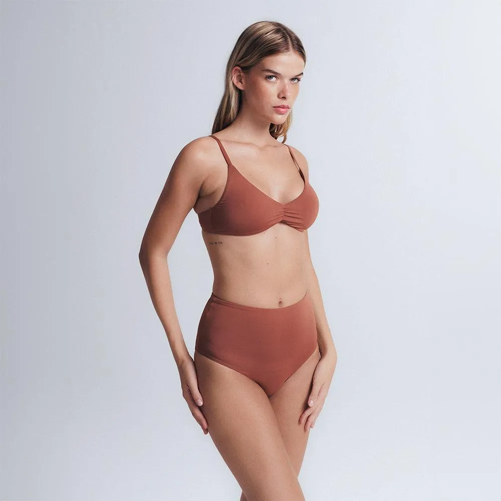 Timeless Wavy Top
